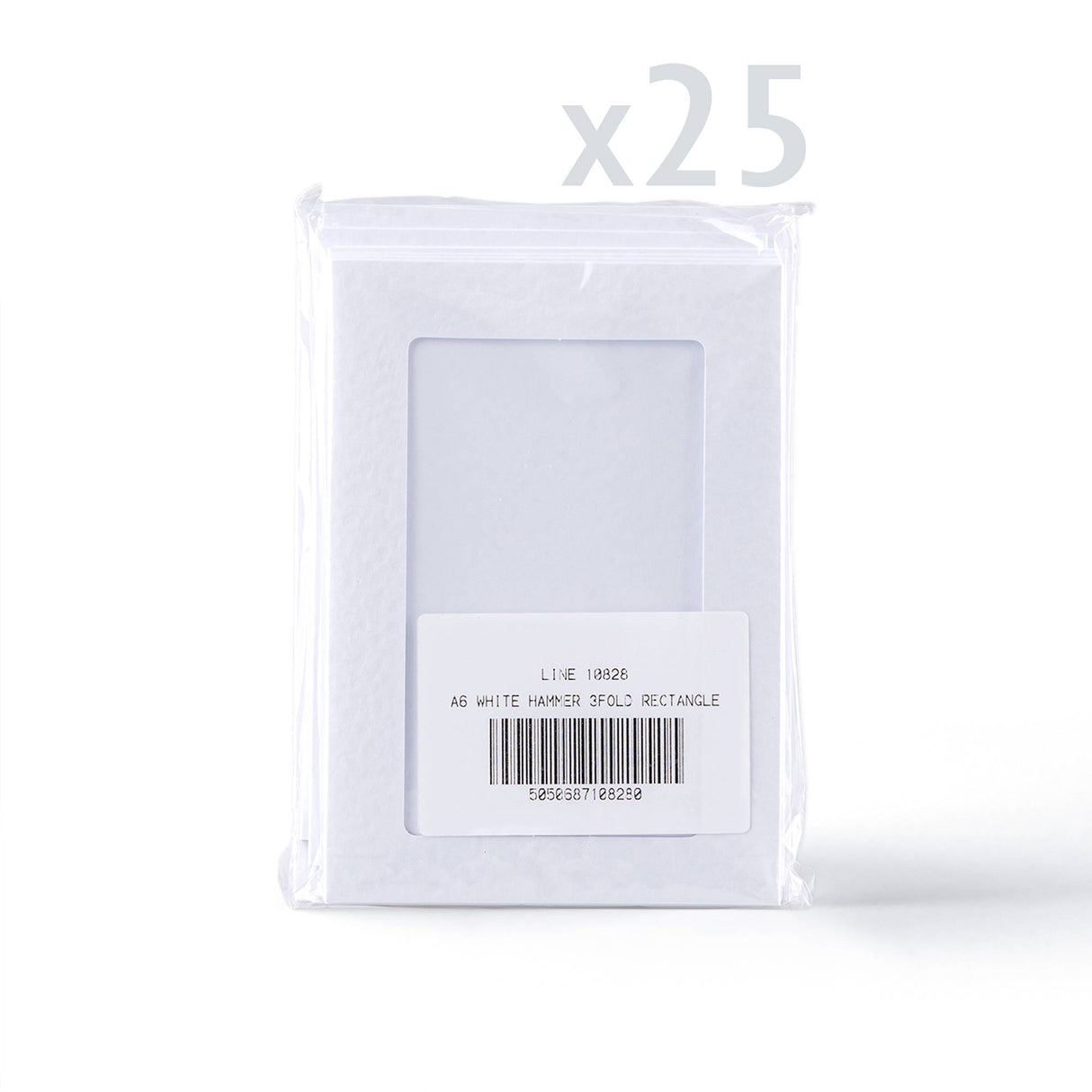 Bílé karty s kladívkovou strukturou a obdélníkovým výřezem – balení