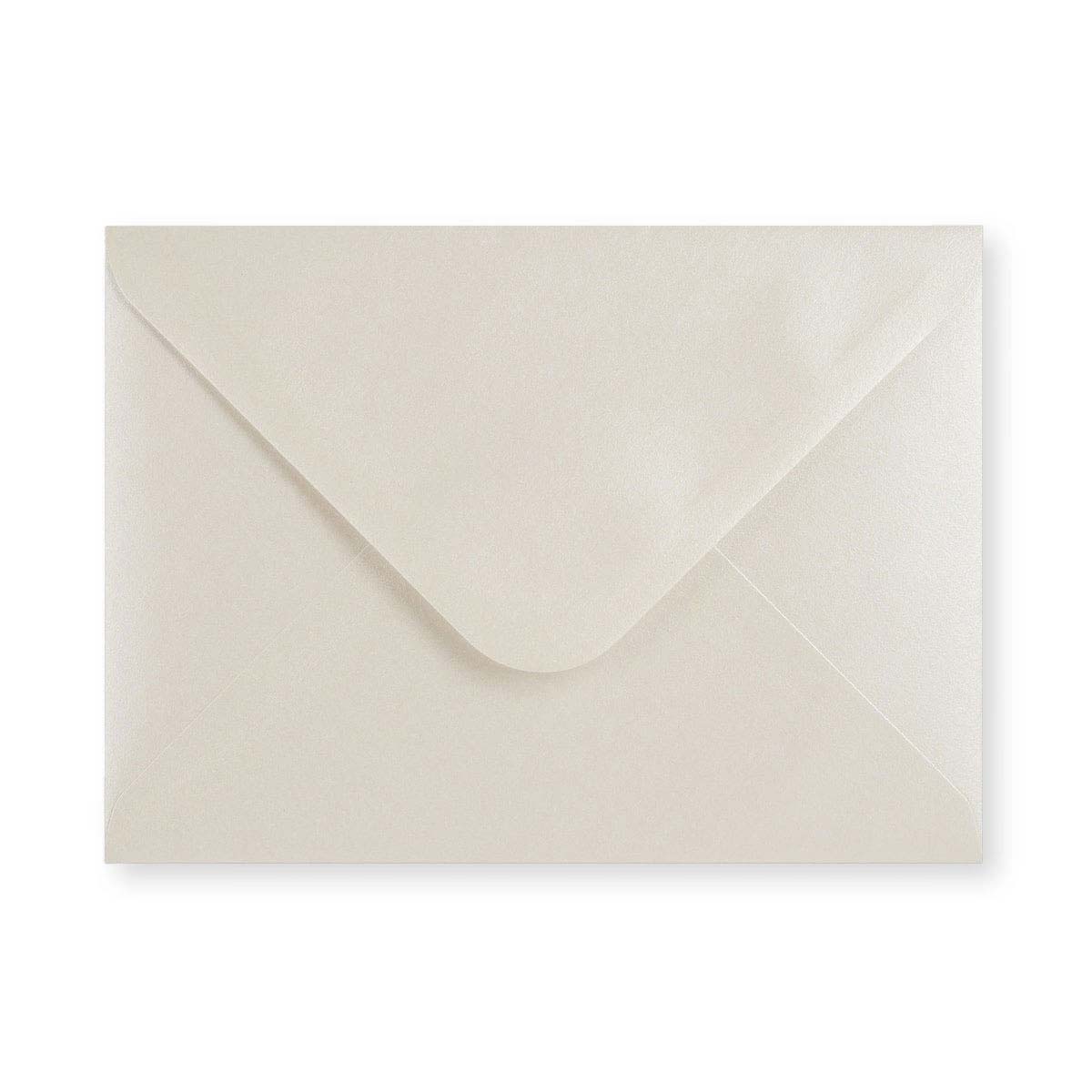 Obálka v barvě ústřice - Diamantová klopa 133x184 mm