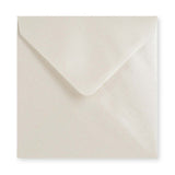 Obálka v barvě ústřice - Diamantová klopa 140x140 mm