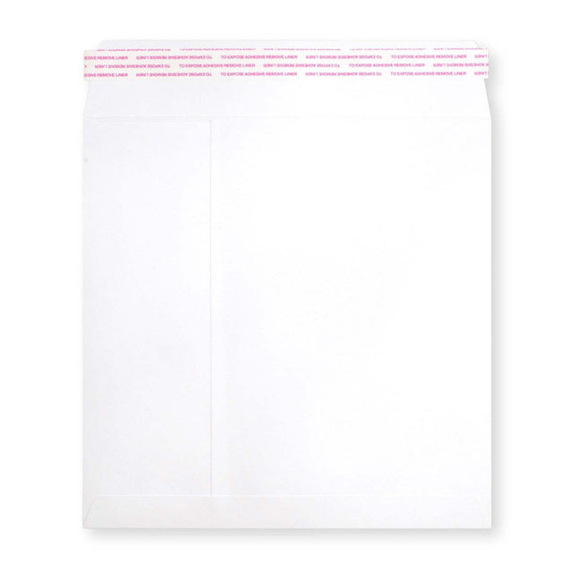White Luxury Peel & Seal Envelope (190 x 190mm)